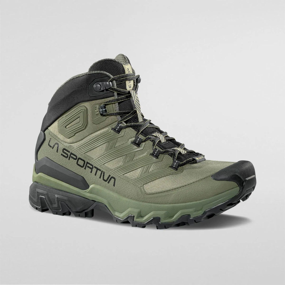 La Sportiva Ultra Raptor 3 Mid GTX Walking Boots