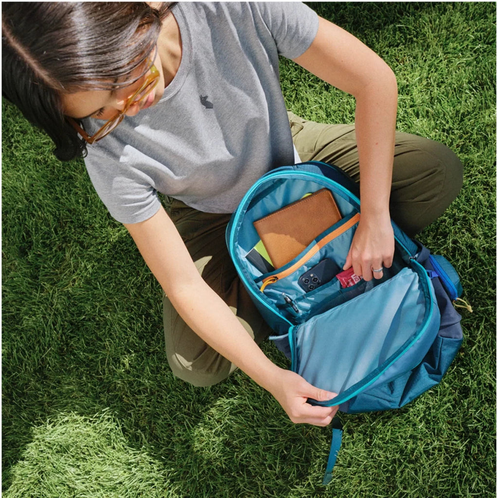 Cotopaxi Allpa 26L Daypack - Hill and Dale Outdoors