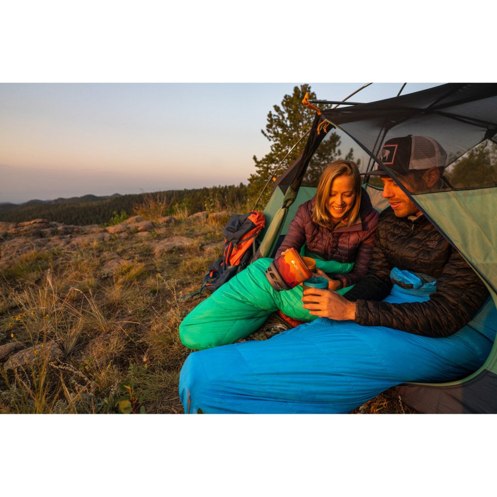 Kelty Cosmic Ultra 20° Degree Down Sleeping Bag - Hill and Dale Outdoors