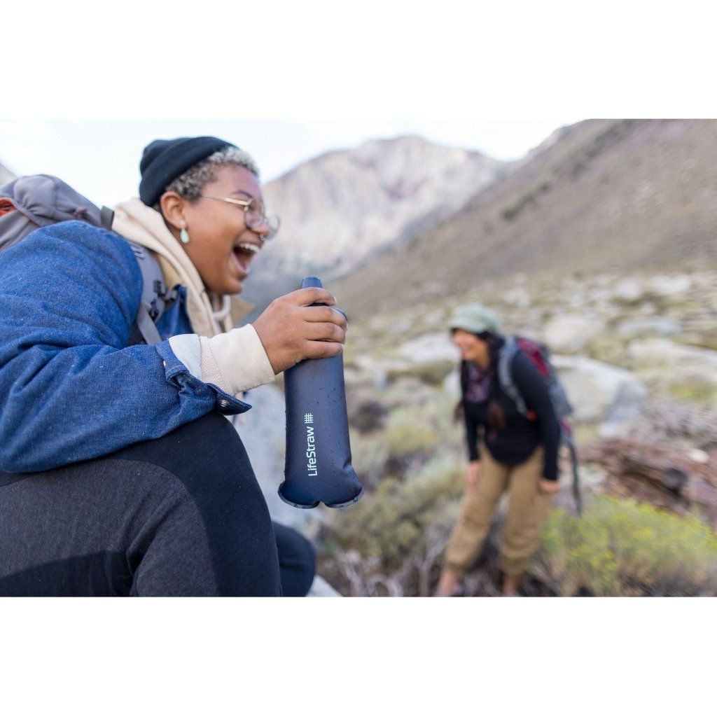 LifeStraw Peak Series 1L Squeeze Bottle - Mountain Blue - Hill and Dale Outdoors