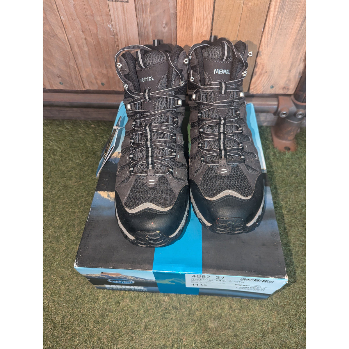 Meindl Respond Mid II GTX Walking Boots - Anthracite/Grey - UK 11.5 (Ex-Demo)