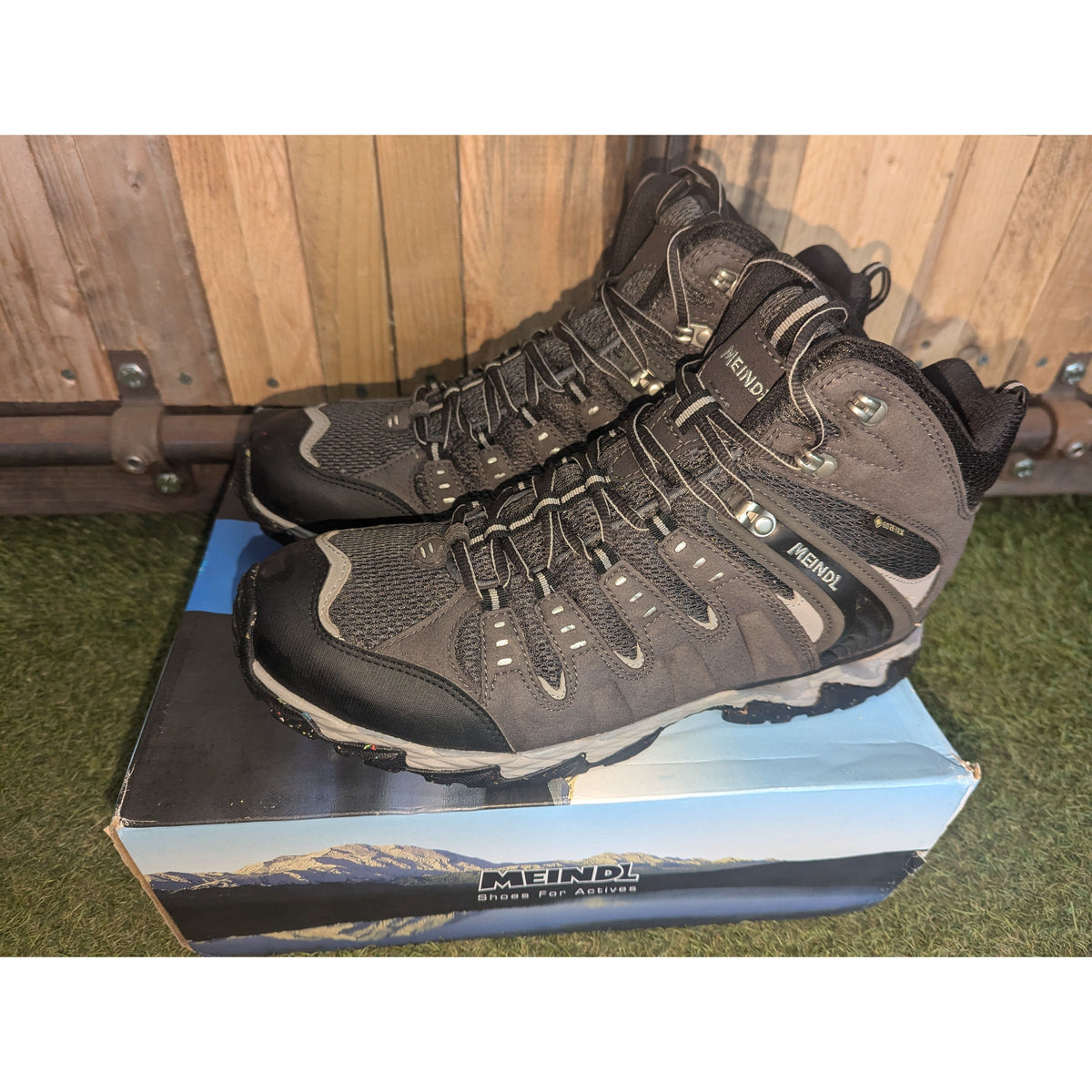 Meindl Respond Mid II GTX Walking Boots - Anthracite/Grey - UK 11.5 (Ex-Demo)