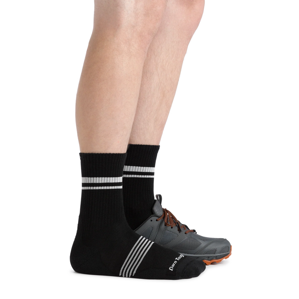 Darn Tough 1118 Men&#39;s Element Micro Crew Lightweight Running Socks - Hill and Dale Outdoors