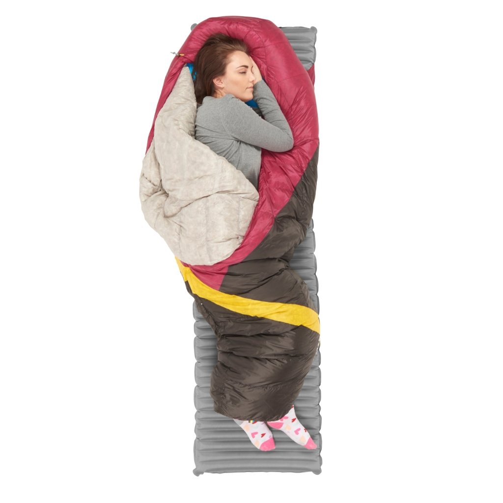 Sierra Designs Women&#39;s Cloud 800F 20° Degree Down Sleeping Bag - Purple - Hill and Dale Outdoors
