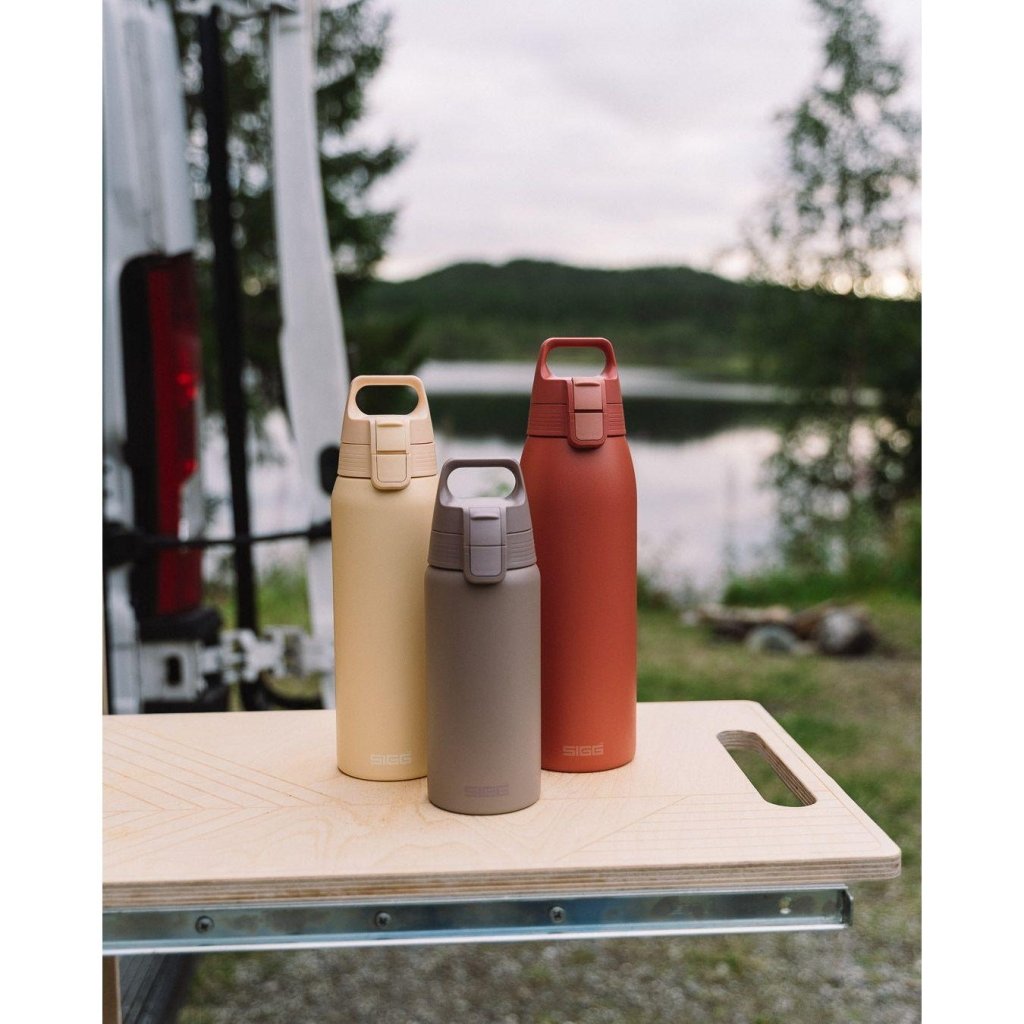 Sigg Water Bottle Shield Therm ONE 1.0L - Eco Red - Hill and Dale Outdoors